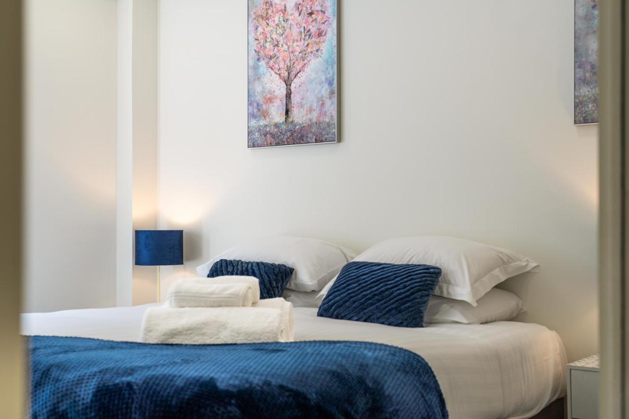 Luxury One Bedroom Serviced Apartment In The Heart Of Bedford Dış mekan fotoğraf